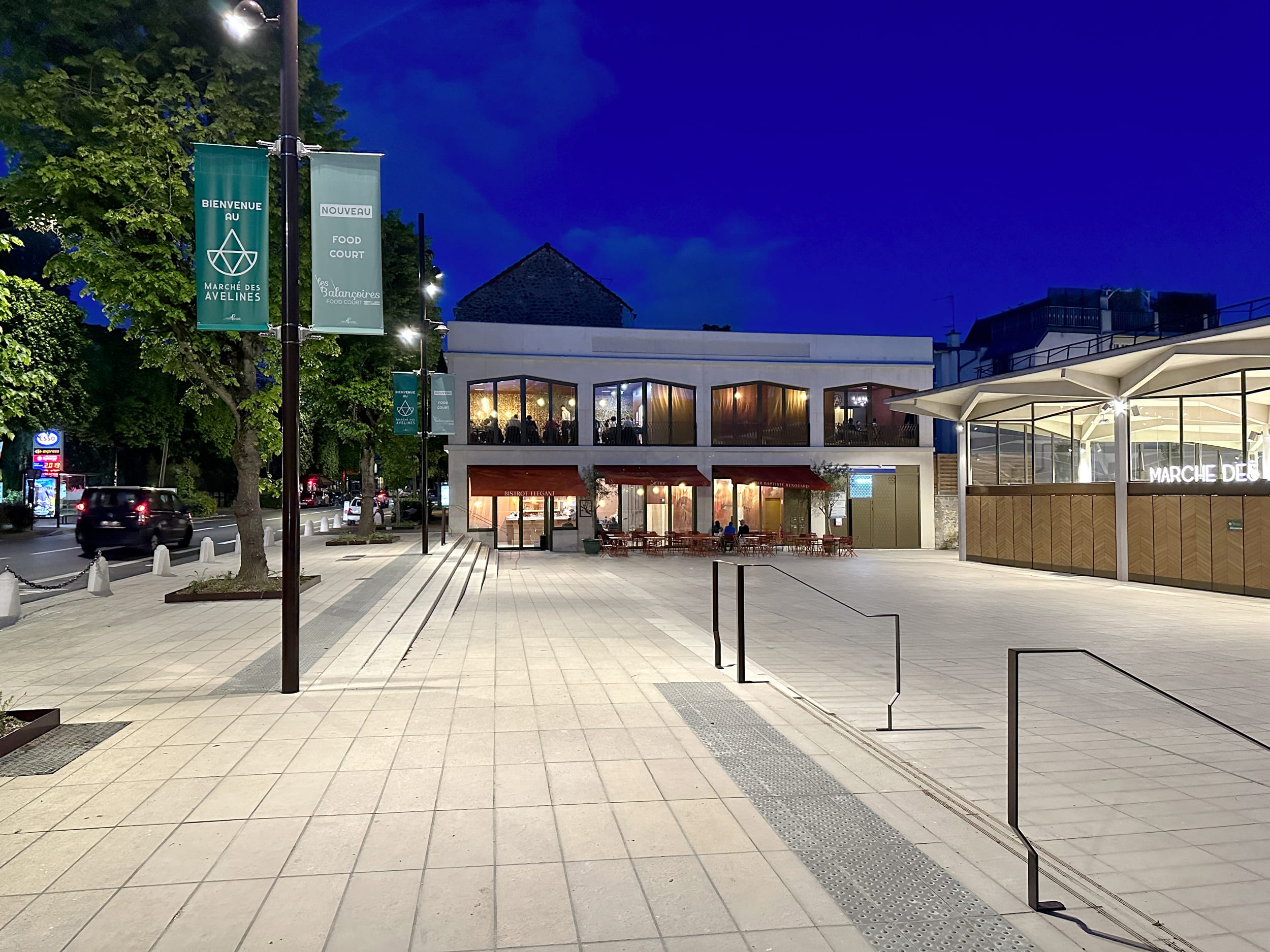 AMÉNAGEMENT DE L’ÎLOT DU MARCHÉ DES AVELINES | CHAMP LIBRE AMÉNAGEMENT DE L’ÎLOT DU MARCHÉ DES AVELINES | CHAMP LIBRE